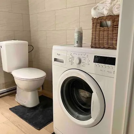 Apartment Cosy Center2 *